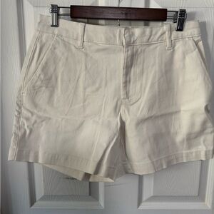 Banana Republic Off-White Tailored Woman’s  Bermuda Shorts Size 10